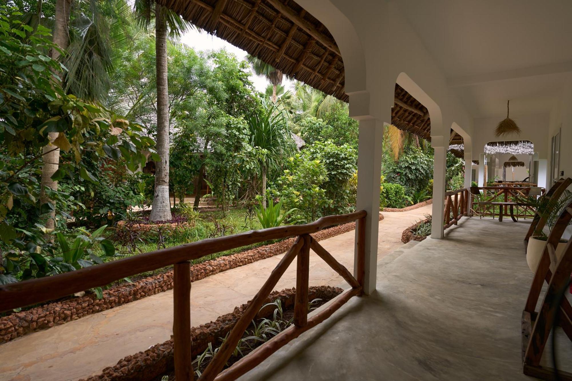 African Bungalows Nungwi Buitenkant foto